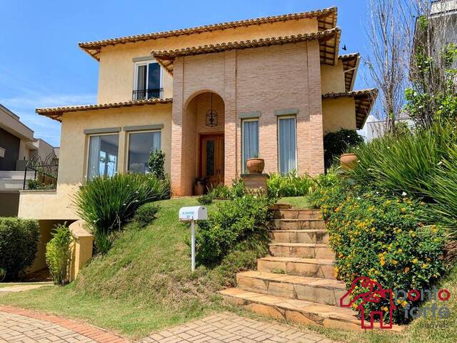 #1201 - Casa para Venda em Santana de Parnaíba - SP - 1