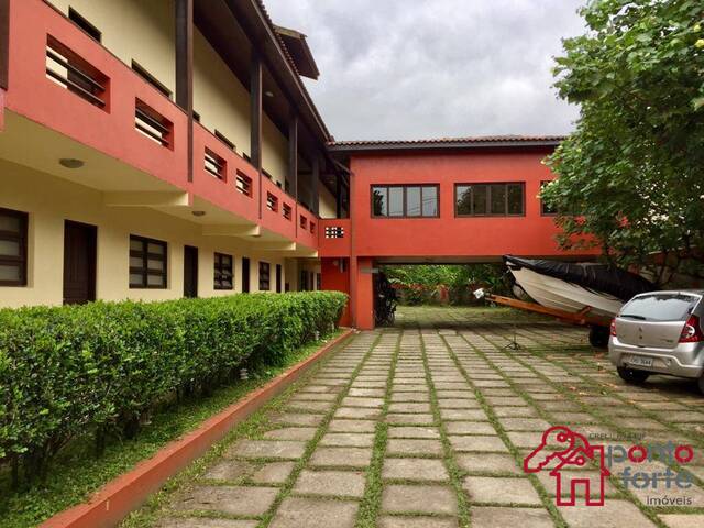 #1207 - Casa para Venda em São Sebastião - SP