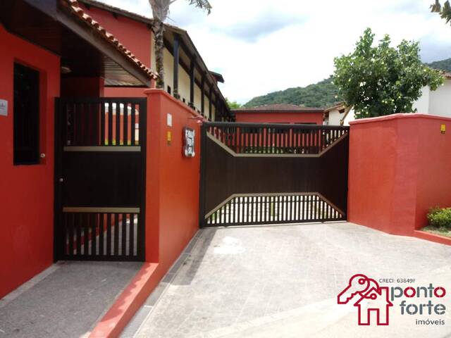 #1207 - Casa para Venda em São Sebastião - SP