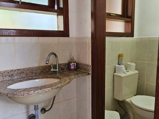 #1215 - Casa para Venda em São Sebastião - SP