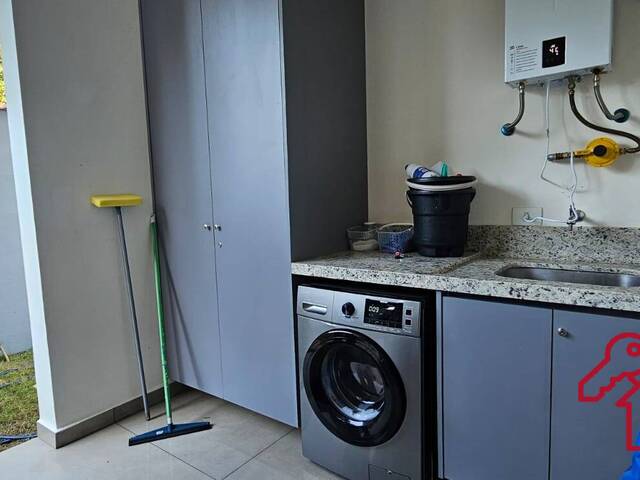 Casa para Venda em São Sebastião - 4