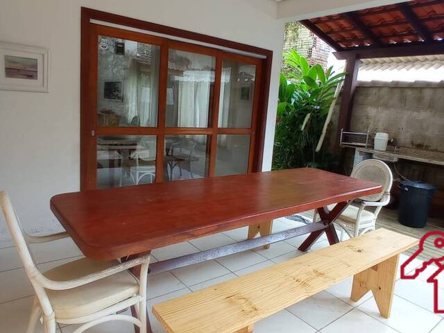#1262 - Casa para Locação em São Sebastião - SP