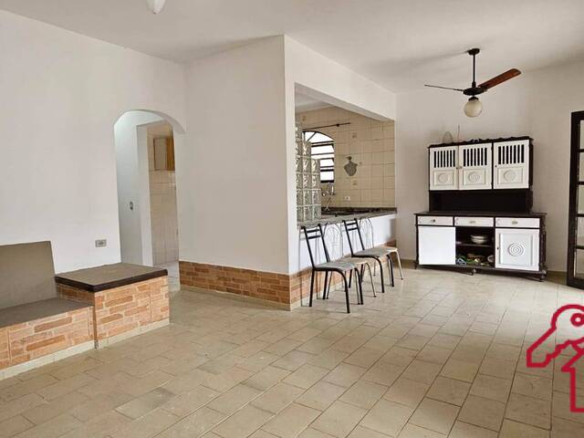 Casa para Venda em São Sebastião - 4