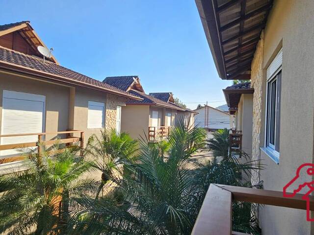 Casa para Venda em São Sebastião - 4
