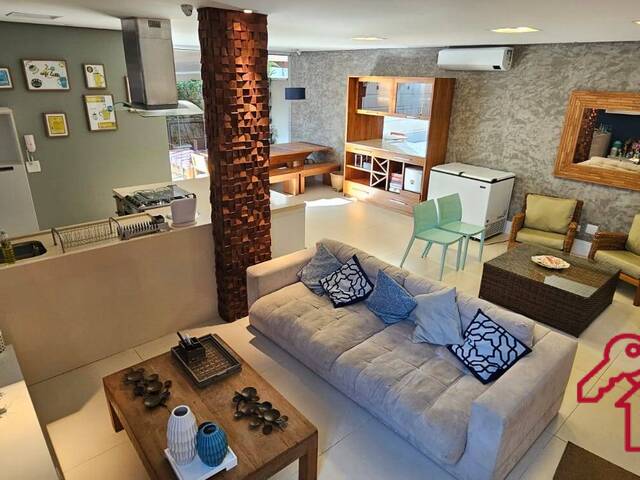 #1283 - Casa para Venda em São Sebastião - SP