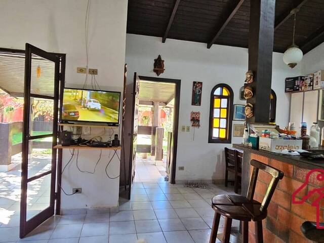 #1293 - Casa para Venda em São Sebastião - SP