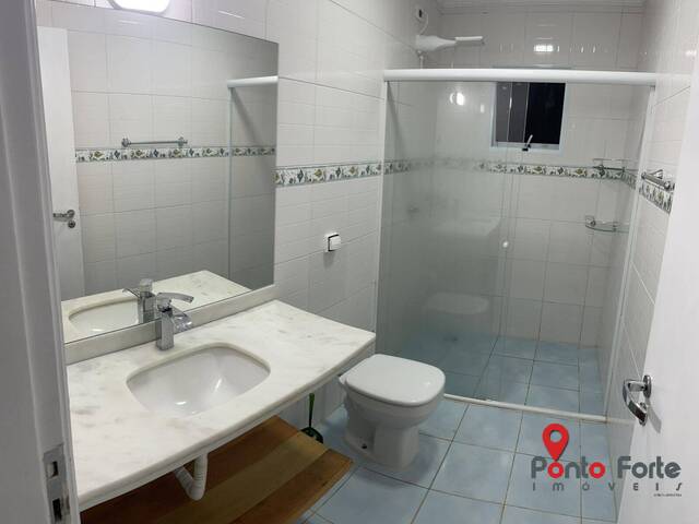 Casa para Locação em Bertioga - 4