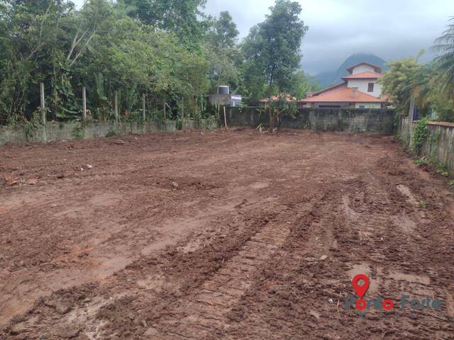 Área para Venda em Bertioga - 5