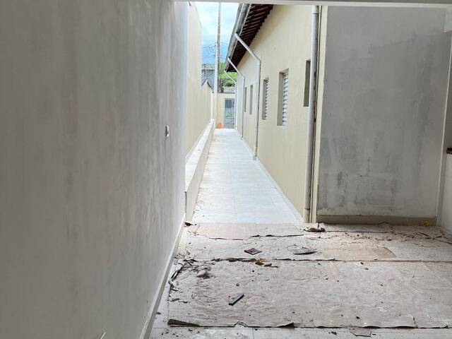 Casa para Venda em Bertioga - 4