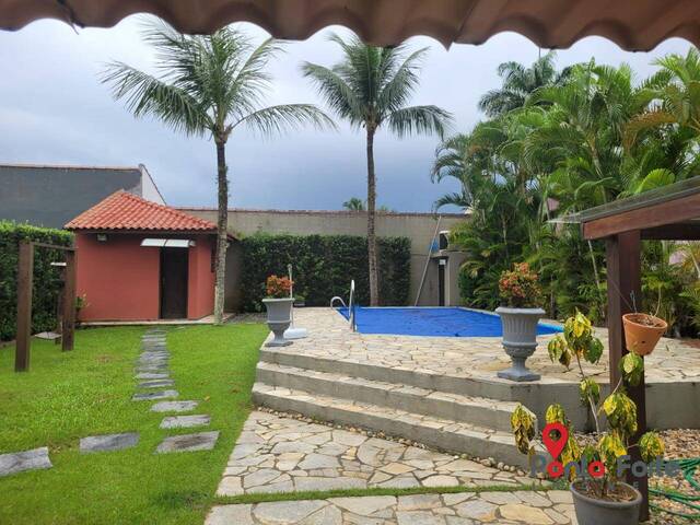 #1510 - Casa para Venda em Bertioga - SP - 2