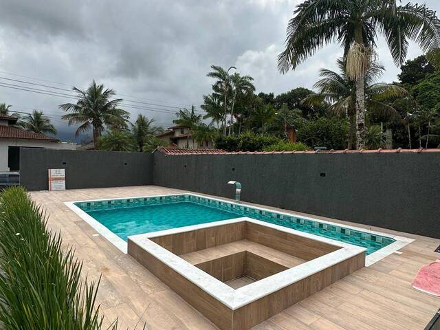 Casa para Venda em Bertioga - 4