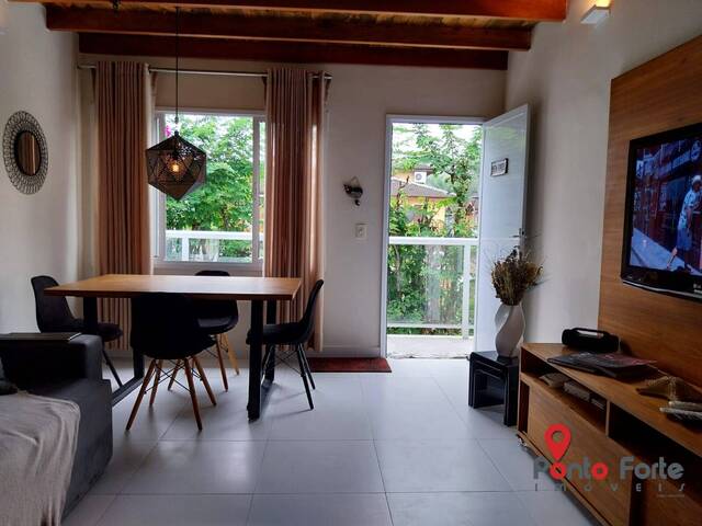 #1538 - Casa para Venda em São Sebastião - SP - 1