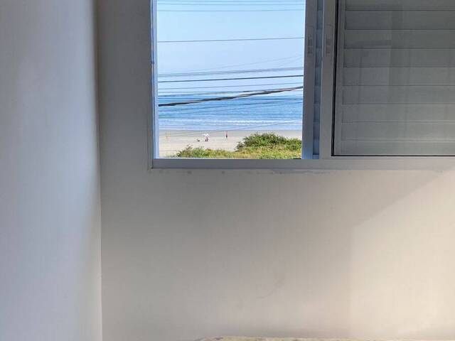#1574 - Casa para Venda em Bertioga - SP - 2