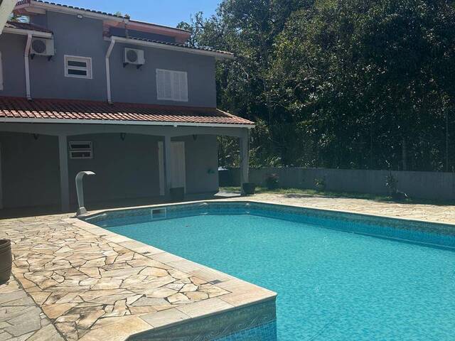 Casa para Venda em Bertioga - 4