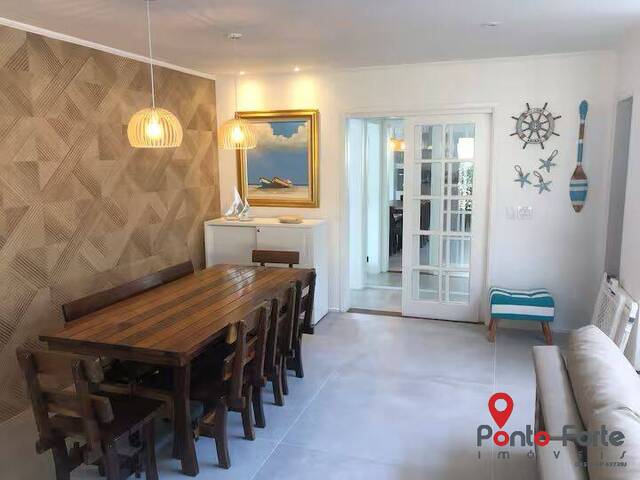 #1596 - Casa para Venda em São Sebastião - SP - 1